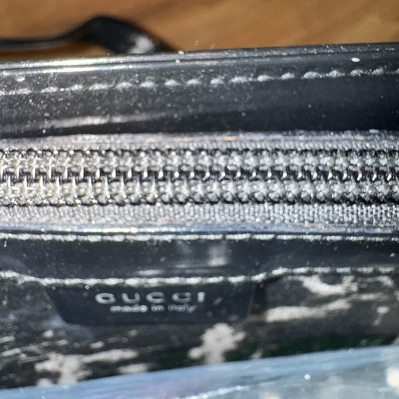 Little Vintage Gucci Handbag - Picture 4 of 8